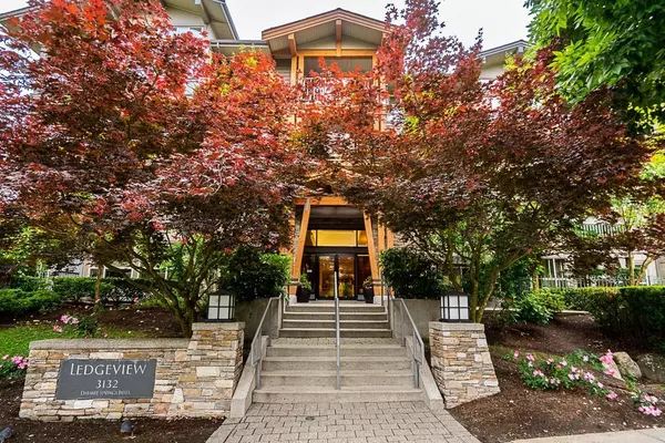 Coquitlam, BC V3E 0B5,3132 Dayanee Springs BLVD #211