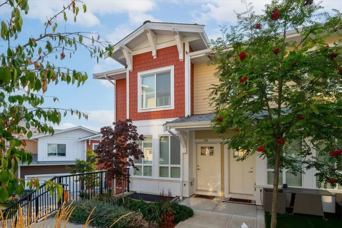 Surrey, BC V3Z 1J3,16561 17a AVE #54