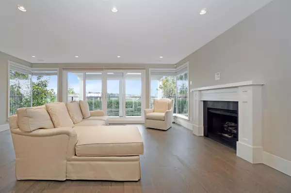 West Vancouver, BC V7T 1E6,1251 Clyde AVE