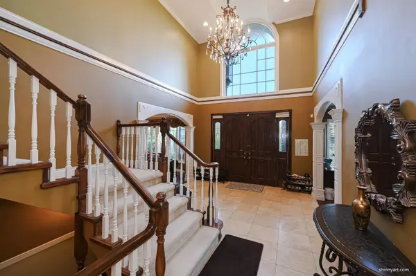 Vancouver, BC V6H 2J5,1368 Minto CRES