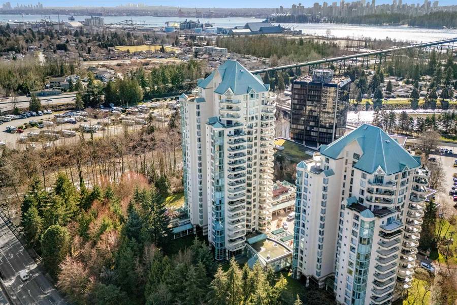338 Taylor WAY #12A, West Vancouver, BC V7T 2Y1