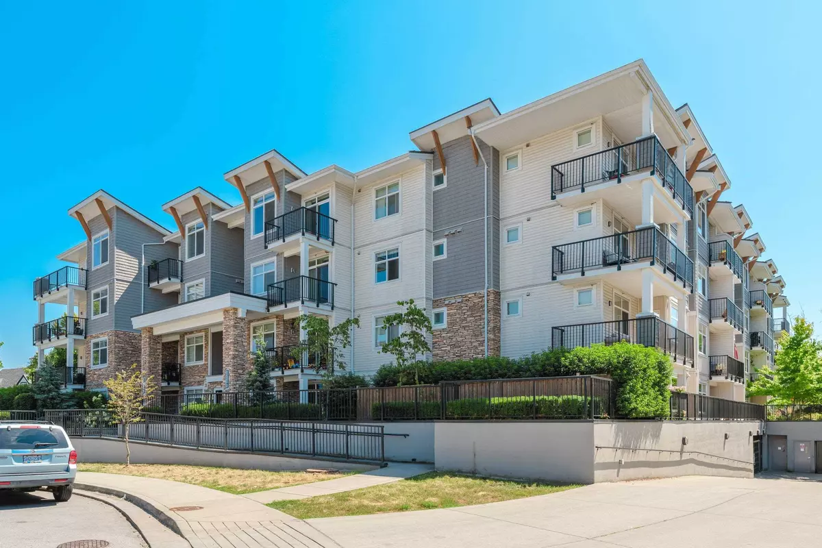 Langley, BC V3A 4A5,19940 Brydon CRES #411