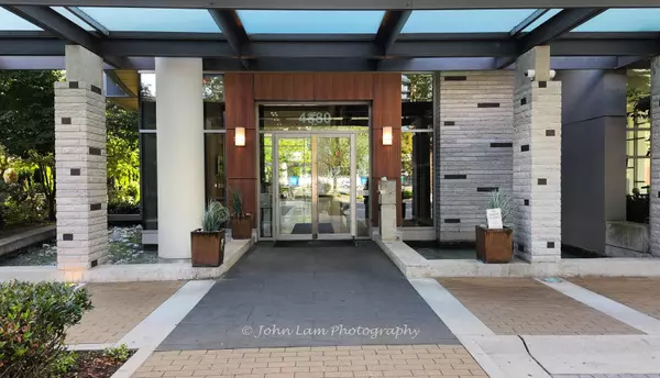 Burnaby, BC V5H 0C1,4880 Bennett ST #2005