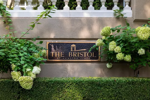 Vancouver, BC V6T 2G8,5735 Hampton PL #403