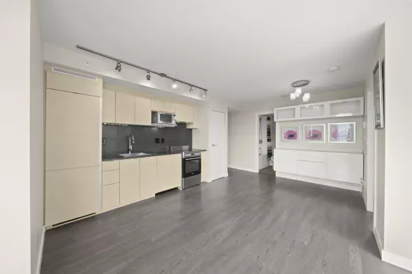 Vancouver, BC V5X 0C7,489 Interurban WAY #2407