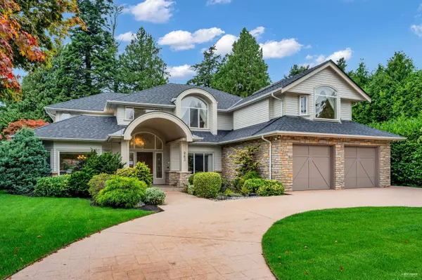 Delta, BC V4M 2K2,963 Pacific DR