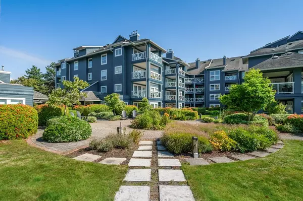 Richmond, BC V7E 6L8,12911 Railway AVE #210