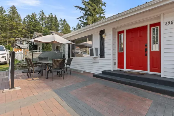 Cultus Lake, BC V2R 4Z1,395 Alder ST