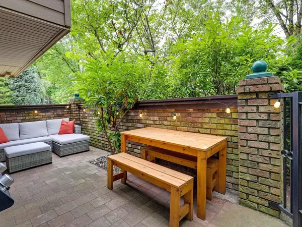 Vancouver, BC V6H 1N6,1266 W 13th AVE #102