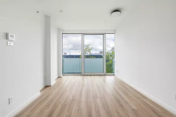 Richmond, BC V6X 0C1,8080 Cambie RD #510