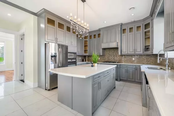 Burnaby, BC V5J 1V4,4215 Watling ST