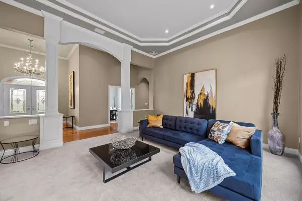 Surrey, BC V3Z 9X1,2621 166a ST