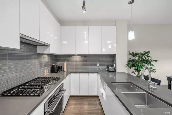 Richmond, BC V6X 0P1,9388 Tomicki AVE #223