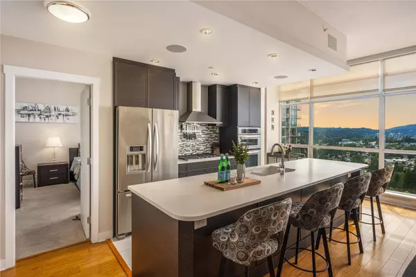 Coquitlam, BC V3B 0C4,2968 Glen DR #3401