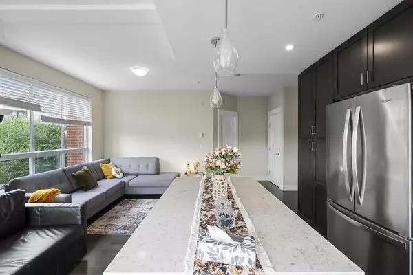 Port Coquitlam, BC V3C 0S4,2180 Kelly AVE #3314