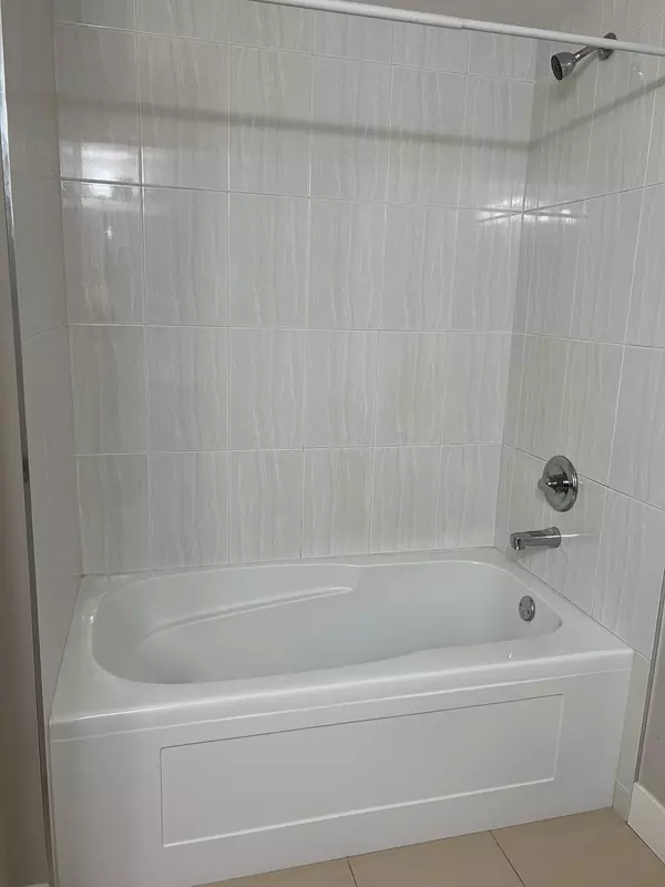 Maple Ridge, BC V2W 1G9,25482 Godwin DR