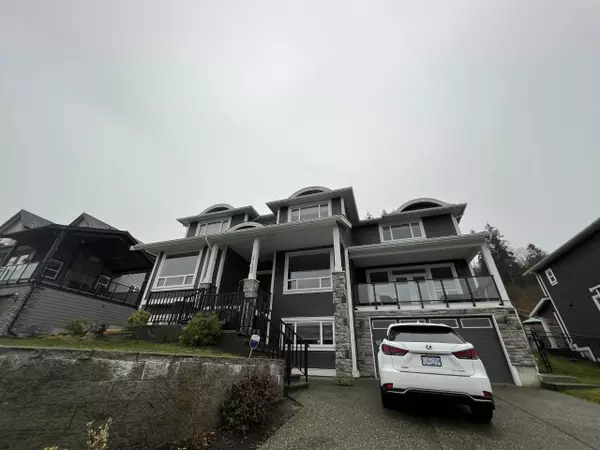 25482 Godwin DR, Maple Ridge, BC V2W 1G9