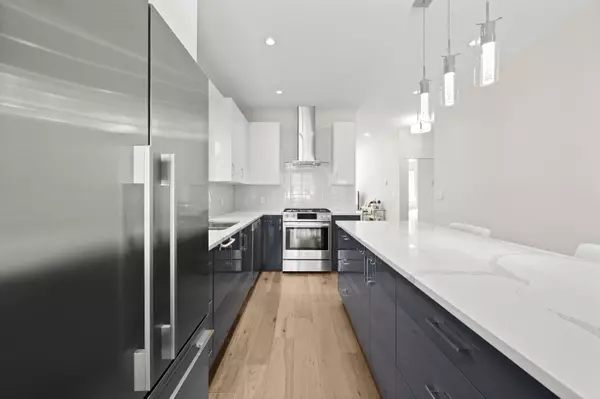 Richmond, BC V7A 1M8,9779 Steveston HWY