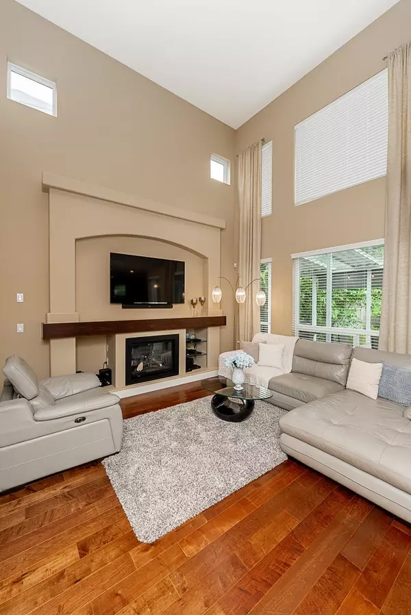 2093 Zinfandel DR Abbotsford, BC V4X 0A6