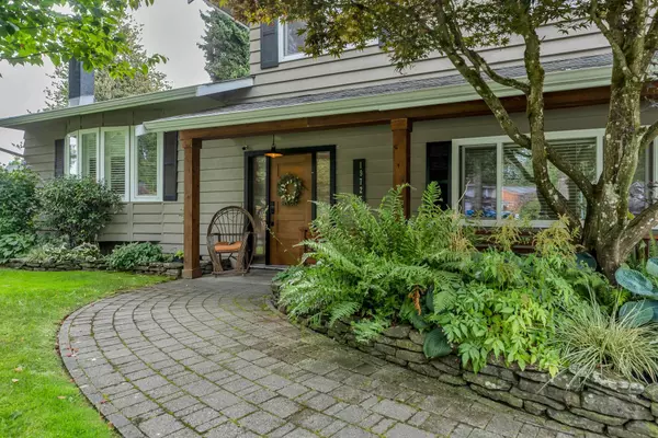 19726 116a AVE, Pitt Meadows, BC V3Y 1P4