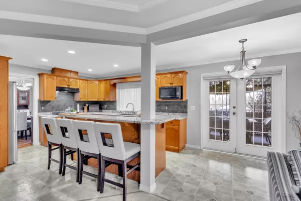 46291 Daniel DR Chilliwack, BC V2R 5S8