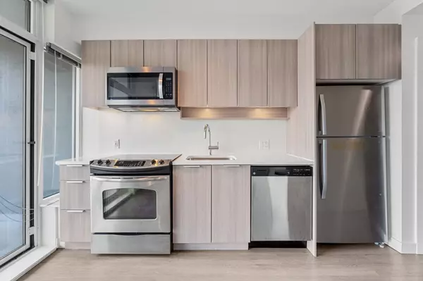Surrey, BC V3T 0M4,13308 Central AVE #1010