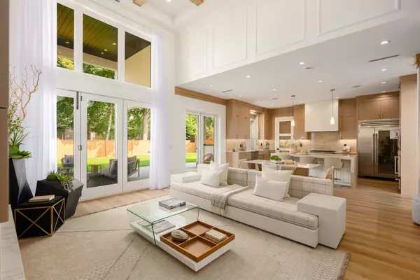 Richmond, BC V7C 2L1,8128 Claysmith RD