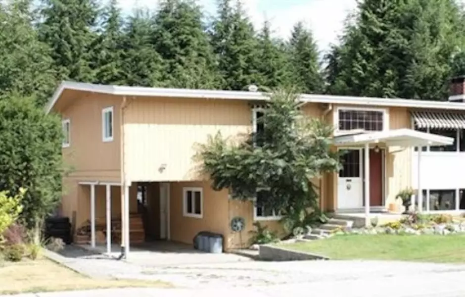 21729 124 AVE, Maple Ridge, BC V2X 4H6