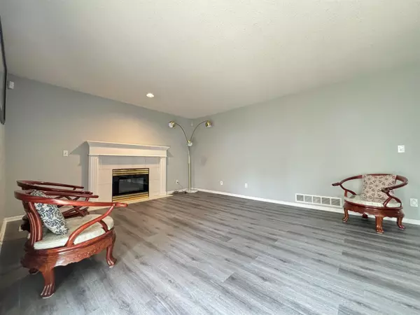 Surrey, BC V4N 1J5,10924 160 ST