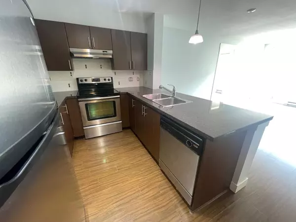 Maple Ridge, BC V2X 6M2,12085 228th ST #216