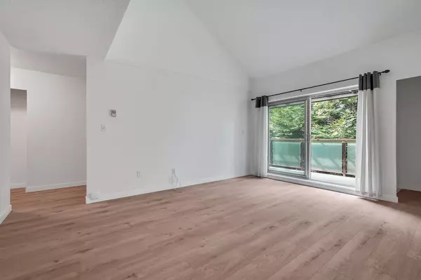 Burnaby, BC V5C 5Z3,4363 Halifax ST #311