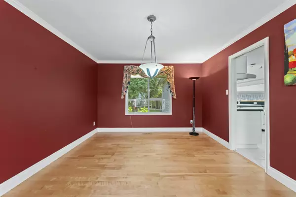 Richmond, BC V6Y 2X2,8340 Lunen RD