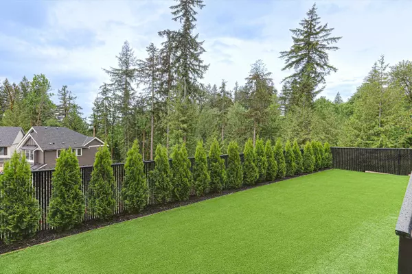 Mission, BC V4S 0E8,31500 Burnham PL