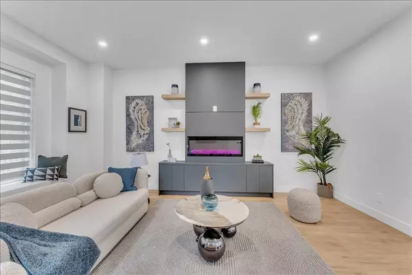 20489 74b AVE Langley, BC V2Y 1V5