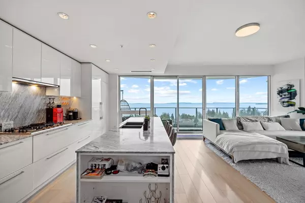 White Rock, BC V4B 0C3,1501 Foster ST #1305