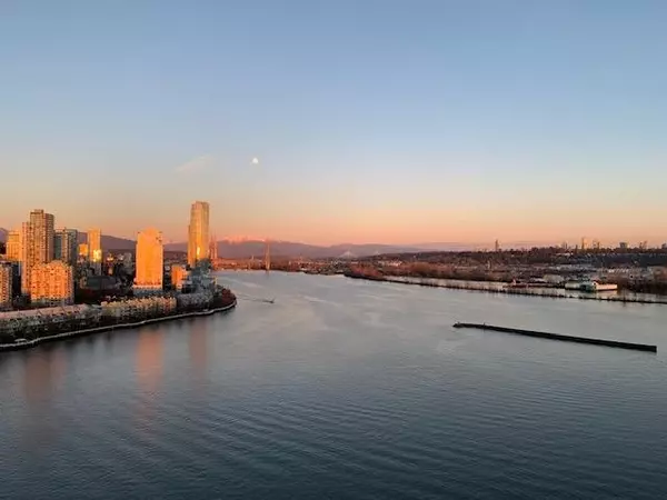 New Westminster, BC V3M 0J9,210 Salter ST ##2008