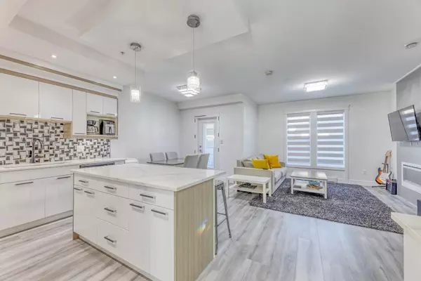 Port Coquitlam, BC V5B 2K5,1526 Grant AVE #3