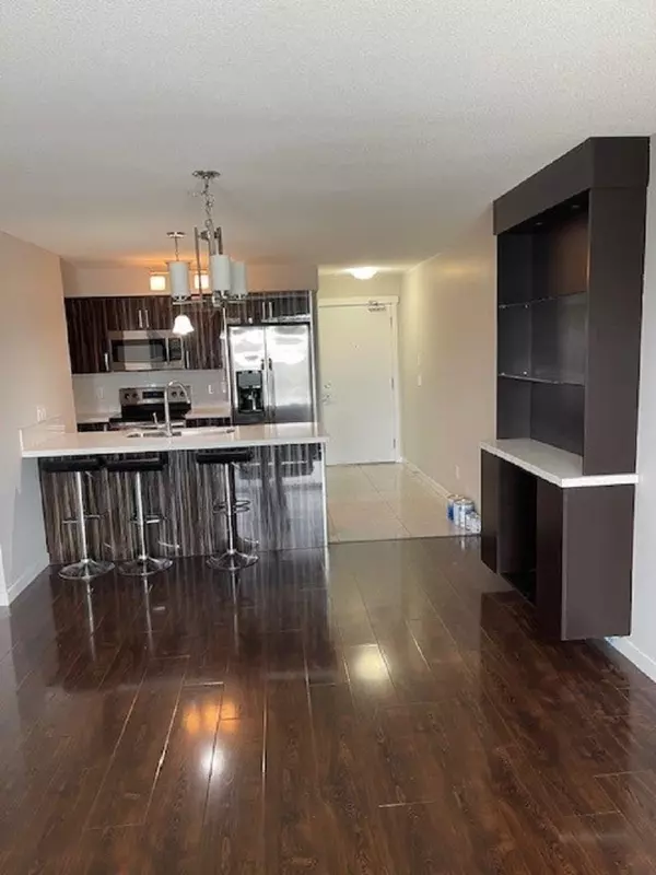 Maple Ridge, BC V2X 2T4,22318 Lougheed HWY #205