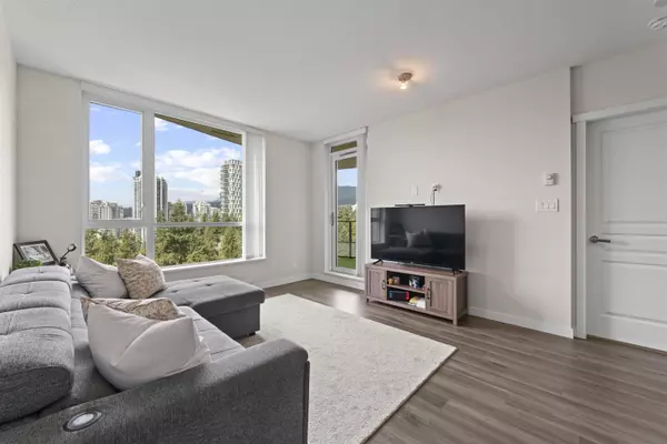 Coquitlam, BC V3B 0P4,3096 Windsor Gate #1605