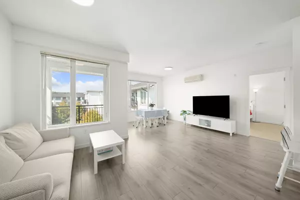 Richmond, BC V6X 0J7,9388 Mckim WAY #438
