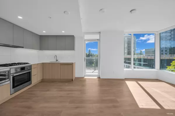 Coquitlam, BC V3K 0J1,318 Alderson AVE #704