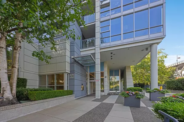 Vancouver, BC V6Z 3H4,638 Beach CRES #905