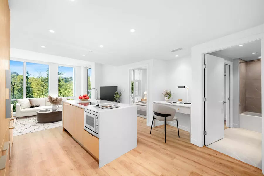 1500 Fern ST #618, North Vancouver, BC V7J 0E6