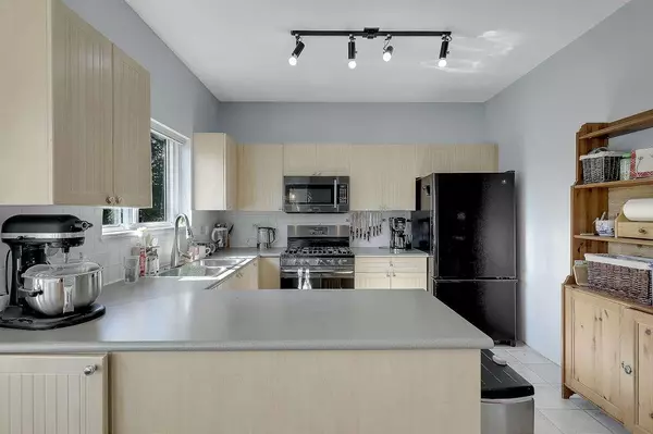 Langley, BC V2Y 2X8,20526 66a AVE