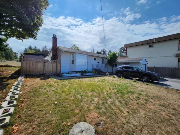 10746 River RD, Delta, BC V4C 2R9