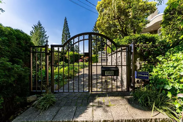 North Vancouver, BC V7N 2P8,180 W Osborne RD