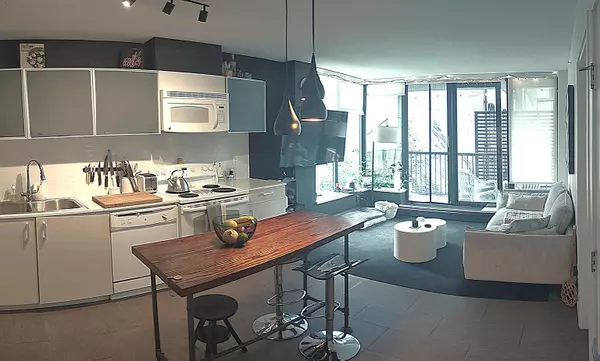 Vancouver, BC V6B 0L2,66 W Cordova ST #505