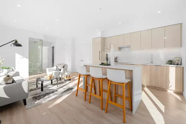 Burnaby, BC V3N 0K1,7161 17th AVE #109