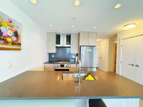 Richmond, BC V6W 0B7,10788 No. 5 RD #711