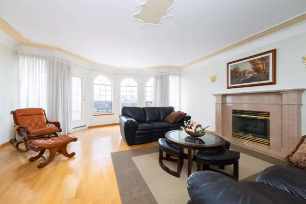 Coquitlam, BC V3K 6R9,2248 Sicamous AVE